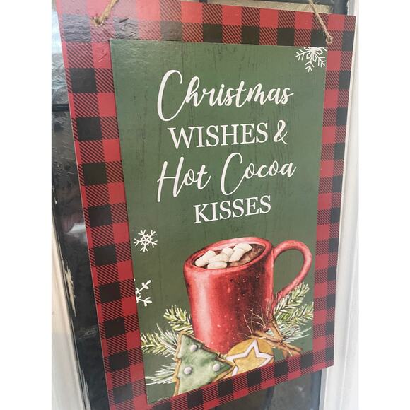 Christmas Wishes Hot Cocoa Kisses Wood Sign, Farmhouse Wall Decor, Door Hanger - Picture 3 of 3